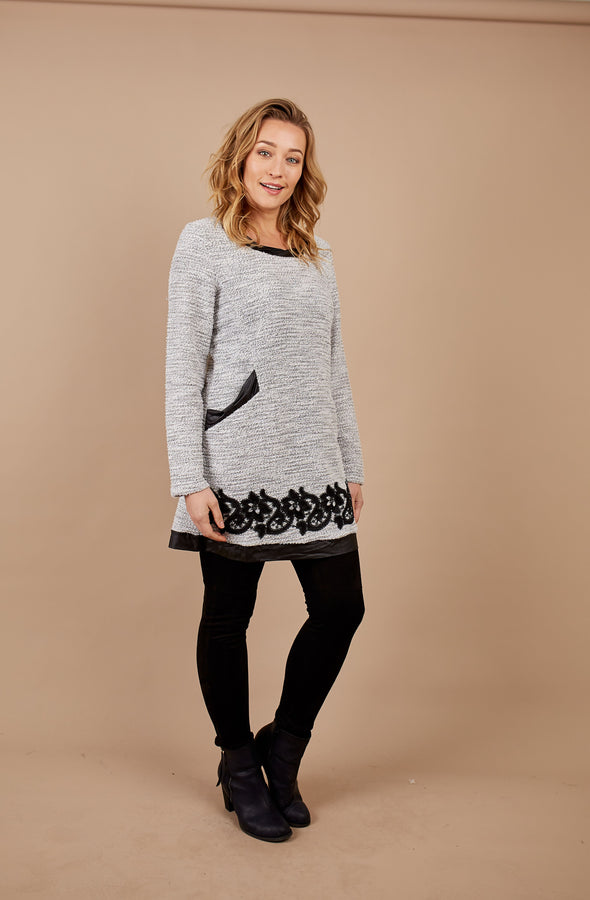 Holmes and Fallon Textured Knit Tunic