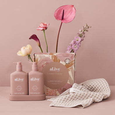 Wash & Lotion Duo + Waffle Towel Gift Set - Raspberry Blossom And Juniper